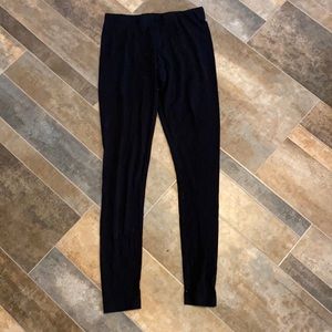 black leggings